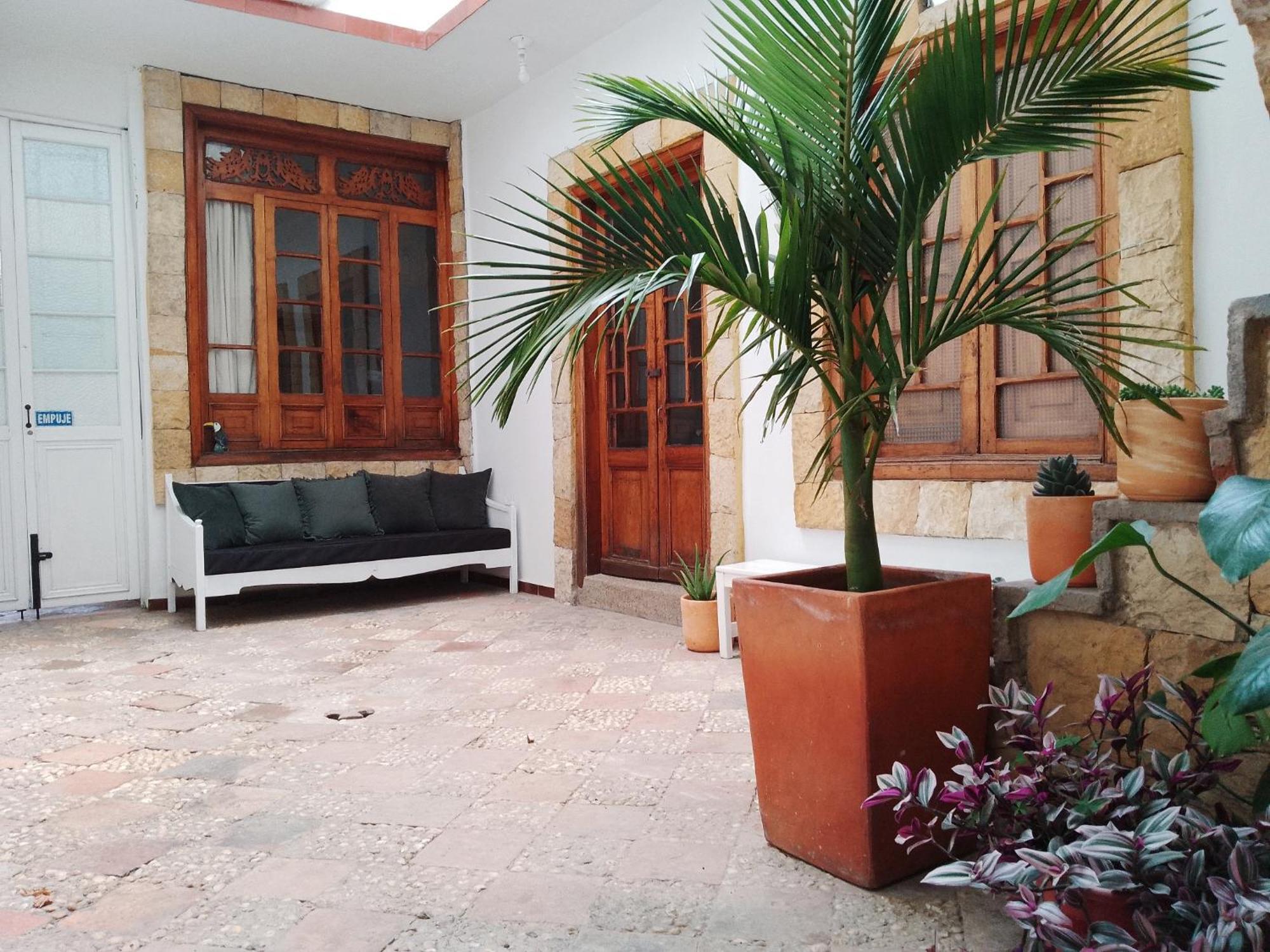 Casita De Piedra Bed & Breakfast Bogota Luaran gambar