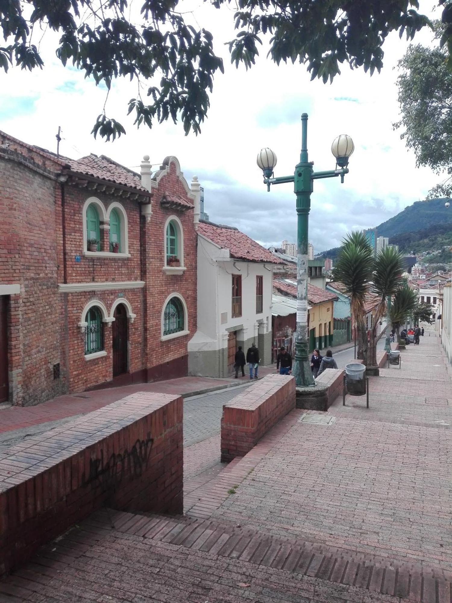 Casita De Piedra Bed & Breakfast Bogota Luaran gambar