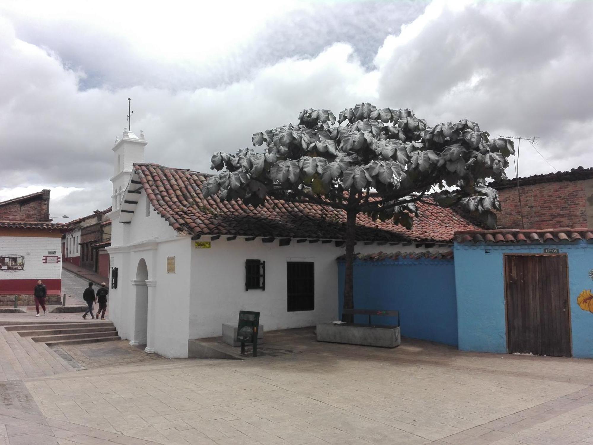 Casita De Piedra Bed & Breakfast Bogota Luaran gambar