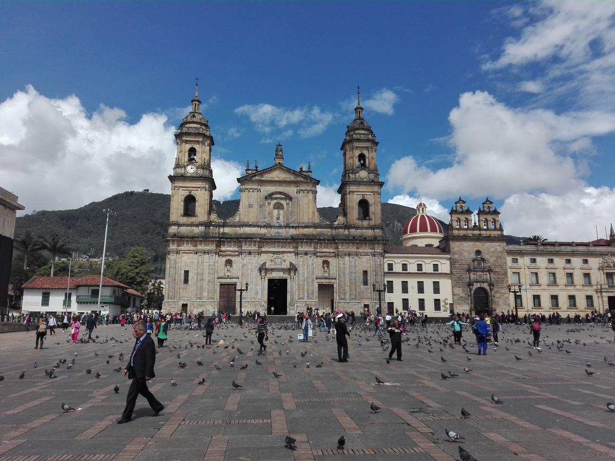 Casita De Piedra Bed & Breakfast Bogota Luaran gambar
